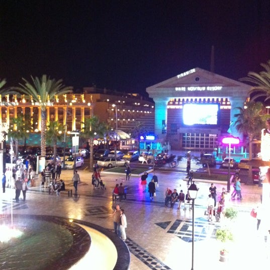 Safari Shopping Center - Shopping Mall in Playa de las Américas