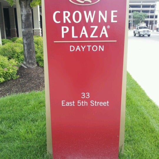 5/8/2012にMegan M.がCrowne Plaza Daytonで撮った写真