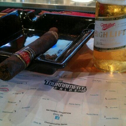 Photo taken at Havana Lounge and Cigar by Eric W. on 4/12/2011