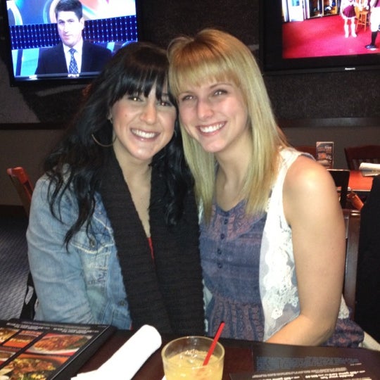 Photo taken at Dave &amp; Buster&#39;s by Alexx T. on 1/9/2012