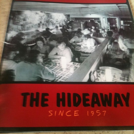 Foto tomada en Hideaway Pizza  por Dakoda el 6/14/2011