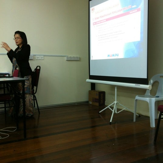 JKR Central Material Laboratory Kuching, Sarawak