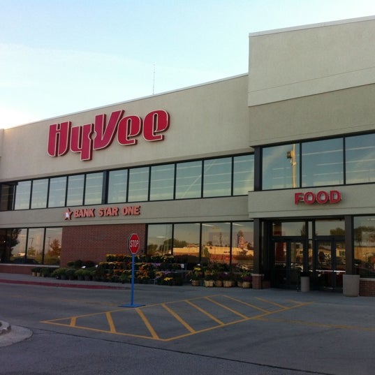 Photo taken at Hy-Vee by Julie T. on 9/20/2011