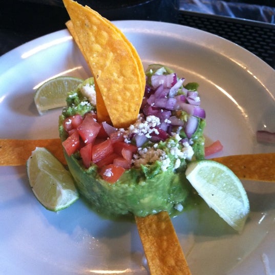 Foto scattata a Taco Rosa Mexico City Cuisine - Irvine da Kerry S. il 8/25/2011