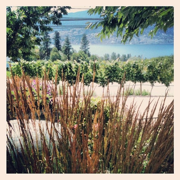 7/22/2012 tarihinde Parrisziyaretçi tarafından Hillside Winery'de çekilen fotoğraf