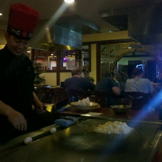 7/5/2012에 Justin W.님이 Kobe&#39;s Japanese Cuisine에서 찍은 사진