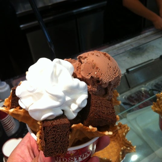 Cold Stone Creamery 酷圣石冰淇淋 星港街158号103 2 Cold Stone Creamery 酷圣石冰淇淋 星港街158号103 2