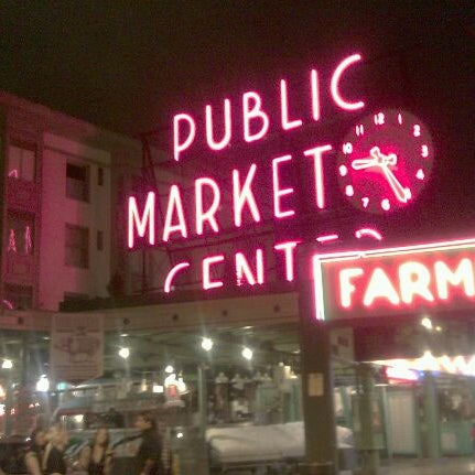 Foto tirada no(a) Market Ghost Tours por Ron em 10/22/2011