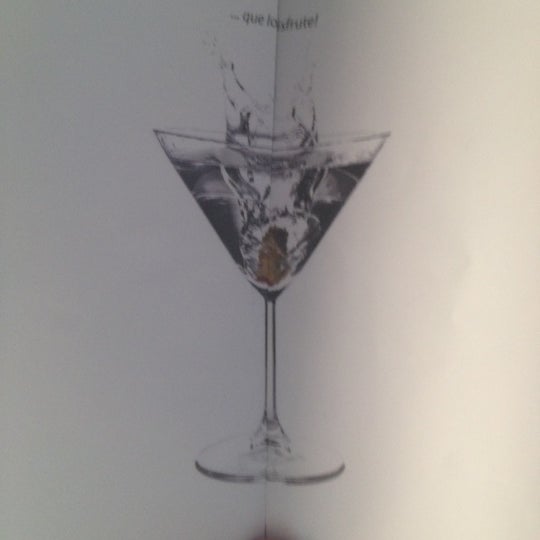 Foto diambil di Martini&#39;s Bistro oleh Luis B. pada 5/11/2012