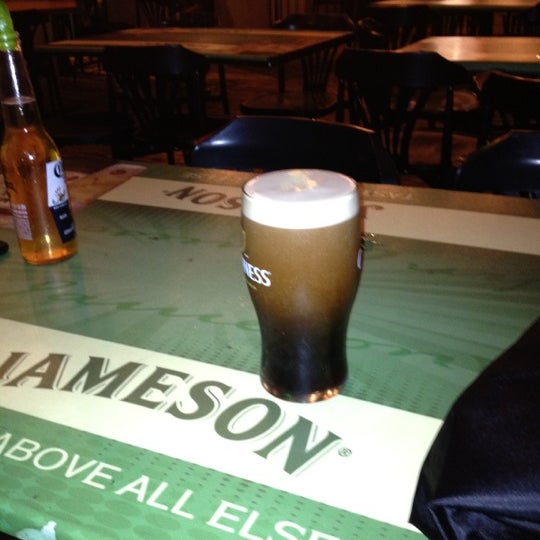 Foto tirada no(a) Brian O&#39;Neill&#39;s Irish Pub por Ana R. em 6/7/2012