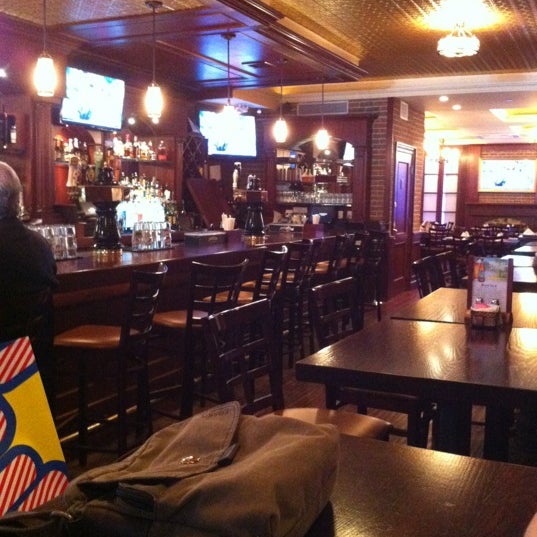 Photo taken at Ryan Maguire&#39;s Ale House by Stephanie F. on 5/29/2012