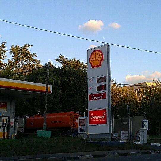 Das Foto wurde bei Shell von Konstantin S. am 8/8/2012 aufgenommen
