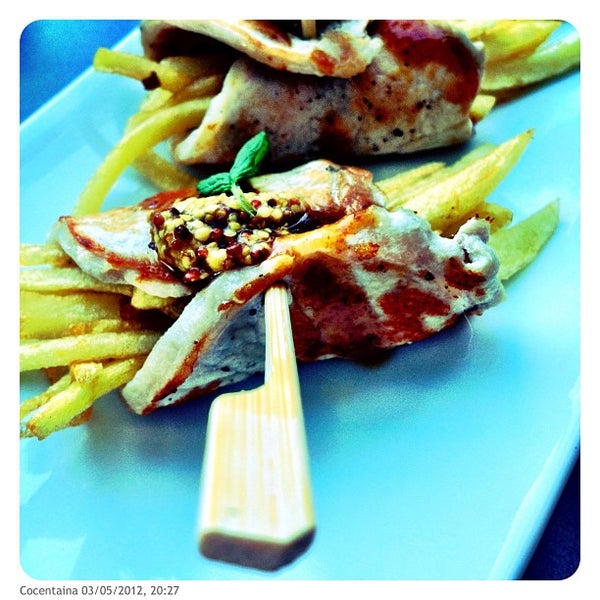 Foto scattata a Nou Raspa Restaurant da KaiserSoze il 5/3/2012