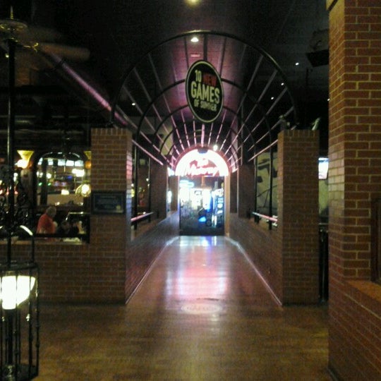 Photo taken at Dave &amp; Buster&#39;s by Kim H. on 7/3/2012