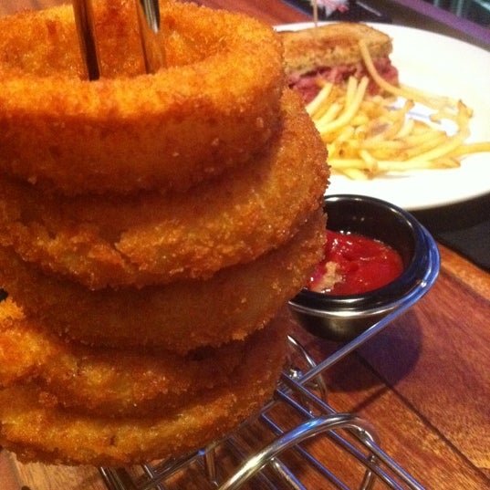 Like the spicy ketchup with the onion ring stack!