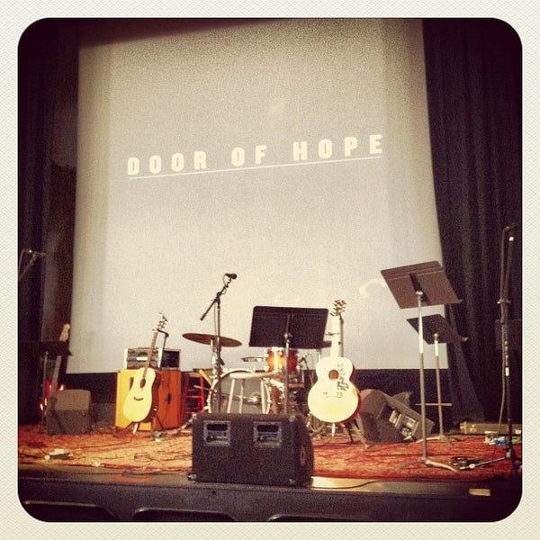 Photos At Door Of Hope Church In Portland