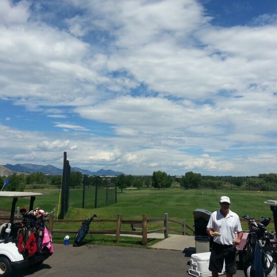 Foto tirada no(a) Applewood Golf Course por Jordan K. em 7/29/2012