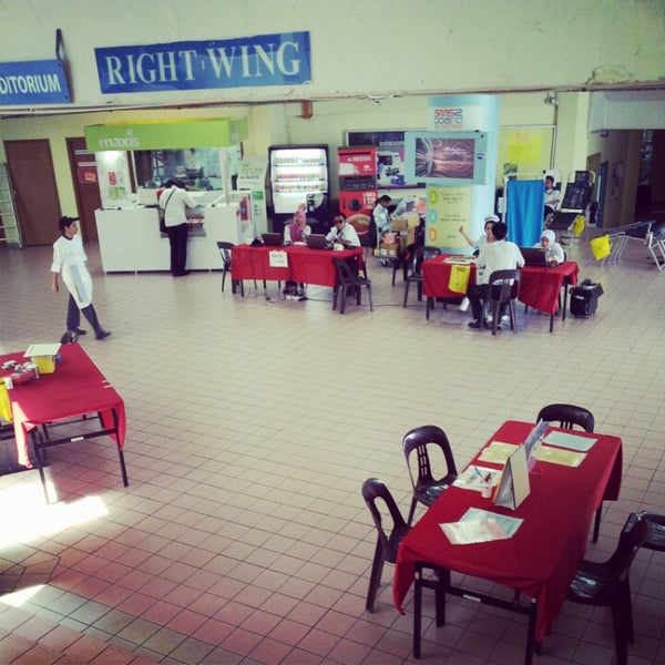Kolej Damansara Utama 19 Visitors