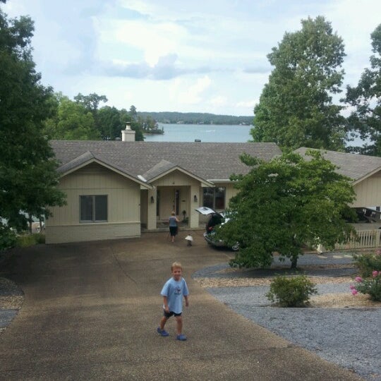 Lake Balboa Hot Springs Village, AR