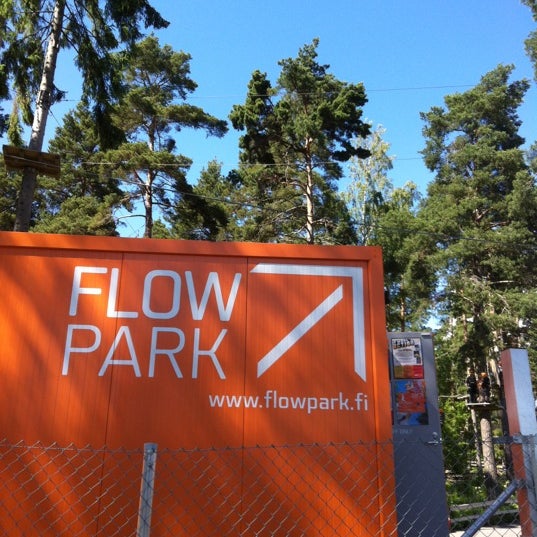 Photo prise au Flowpark par Vincent K. le6/28/2012