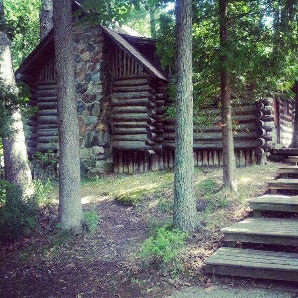 Photos At Rolston Cabin Holly State Recreation Area Holly Mi