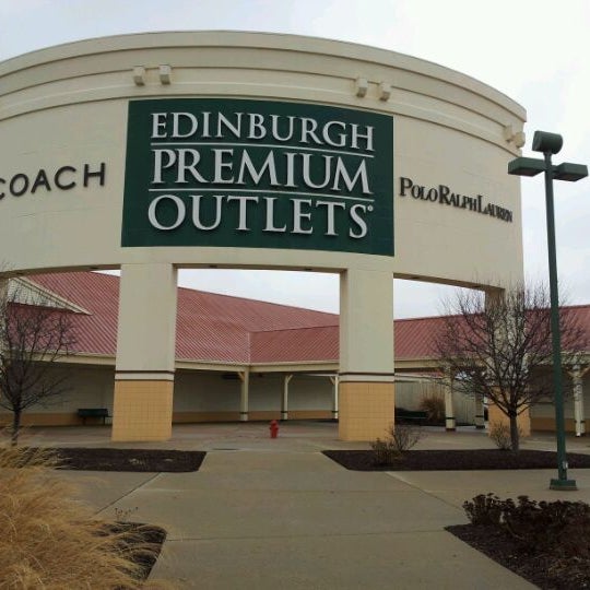 are dogs allowed at edinburge outlet mall