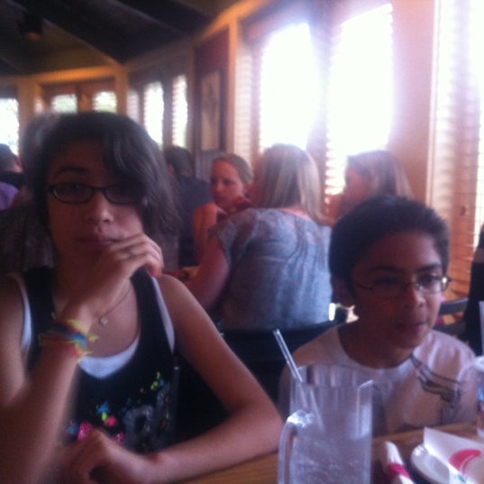 Photo taken at Chili&#39;s Grill &amp; Bar by Jose D. on 6/17/2012