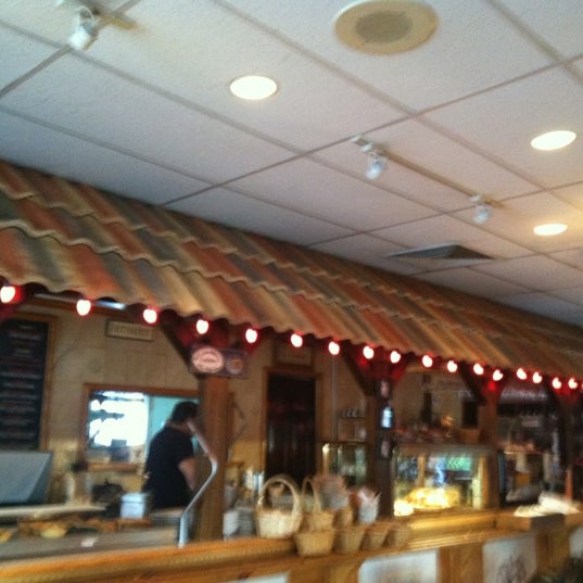 8/5/2012にChuck C.がRendez-Vous Bakery and Bistroで撮った写真