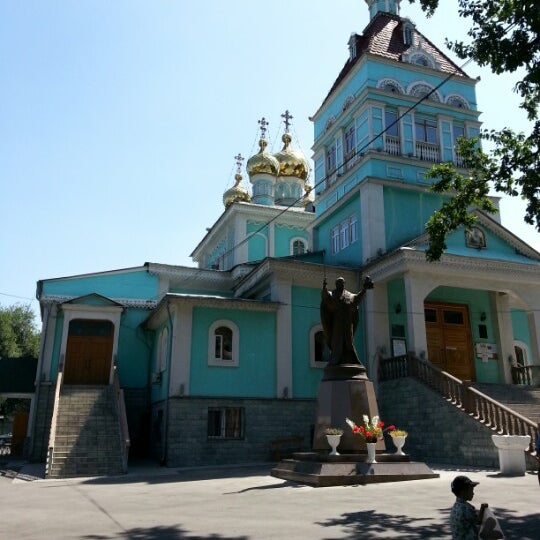 Храм Святой Анны в Бориславе