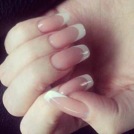 маникюр коминтерна. маникюр и педикюр. гель лак картинки. красные ногти. маникюр коминтерна.