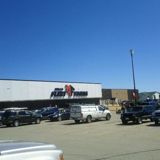 Fleet Farm Department Store in Cedar Falls