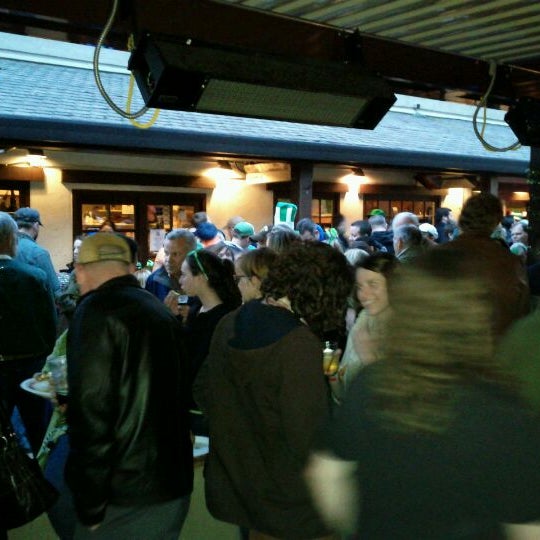 3/18/2011にJames H.がMurphy&#39;s Irish Pubで撮った写真