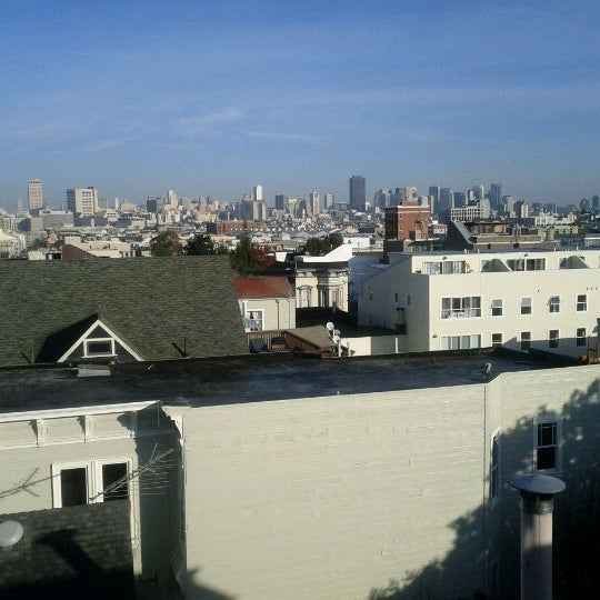 12/6/2011 tarihinde Klara L.ziyaretçi tarafından The Inn San Francisco'de çekilen fotoğraf