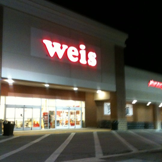 Weis Markets Grocery Store in York