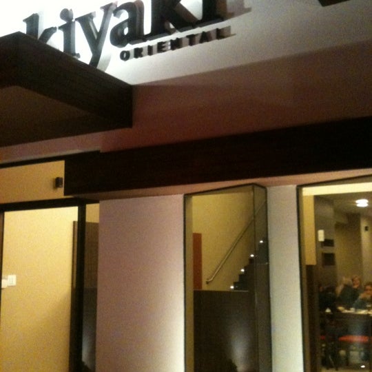 รูปภาพถ่ายที่ Sukiyaki Cozinha Oriental โดย Ricardo W. เมื่อ 6/30/2012