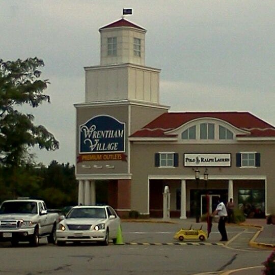 Wrentham Village Premium Outlets - 1 Premium Outlet Blvd