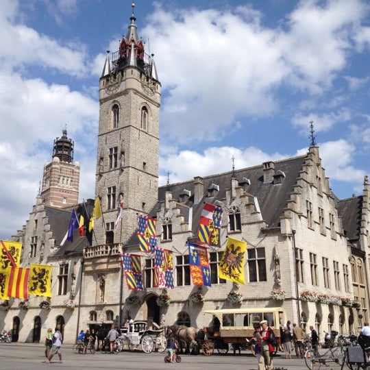 Grote Markt - Plaza in Dendermonde