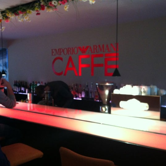 Foto diambil di EMPORIO ARMANI CAFFE oleh Sergey S. pada 4/17/2012