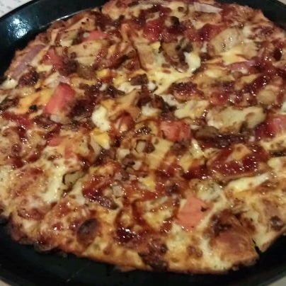 Round Table Pizza 450 Market Pl