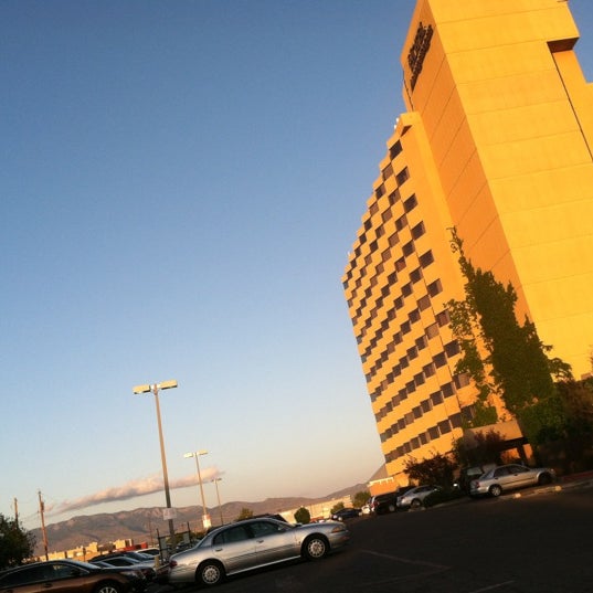 Photo taken at Hotel Albuquerque at Old Town by BrianIslands on 5/15/2012