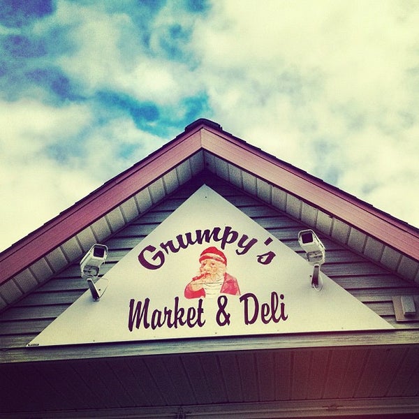 Grumpy's Market - Fuel Station in Traverse City