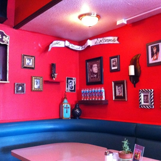 Foto tomada en Juan&#39;s Restaurante  por Jose D R. el 2/20/2011