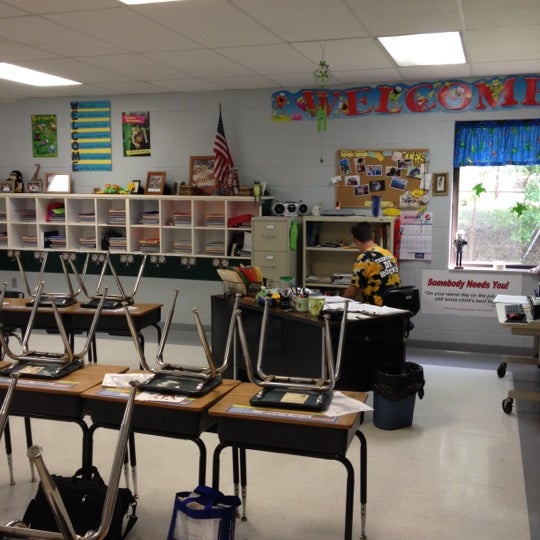 Trenton Elementary School Trenton, TN