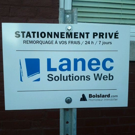 Photo taken at LANEC  Solutions Web by Fabien B. on 11/8/2011