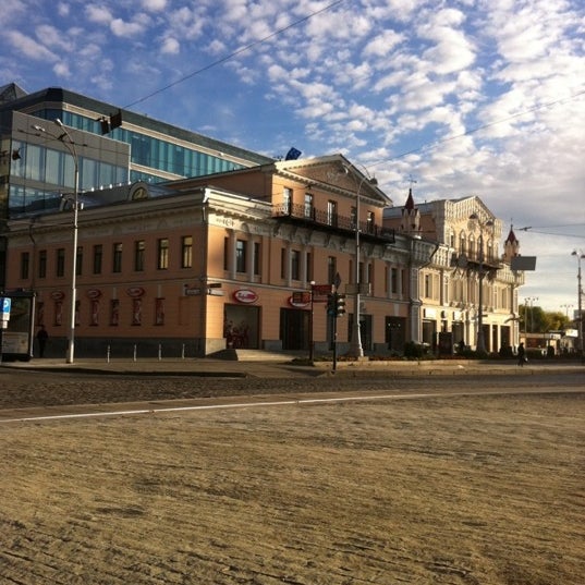 Photo taken at Торговый и деловой центр «Европа» by Аленочка on 10/11/2011