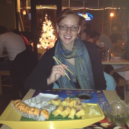 12/16/2011에 Keith R.님이 Kampai Sushi Bar에서 찍은 사진