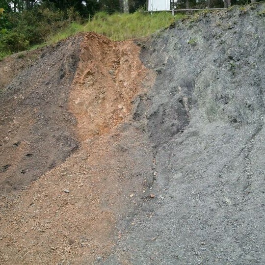 中央構造線 北川露頭 4 Dicas 中央構造線 北川露頭 4 Dicas