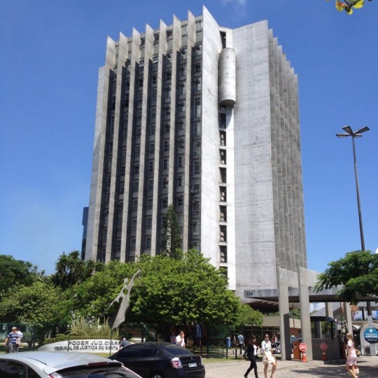 Tribunal visual data 5