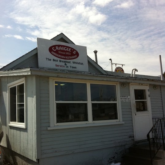 Craigie's Harbourview Restaurant Little Tub Harbour
