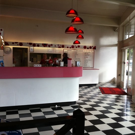 Ollies Burgers And Ice Cream Ice Cream Shop